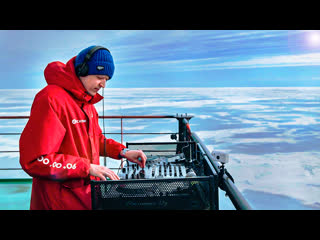 the world's first dj at the north pole | dj dimixer (melodic techno/progressive house mix)